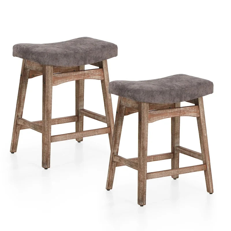 Tabourets de bar en bois massif de 61 cm avec coussins d'assise en cuir de lin, deux tabourets par lot.
