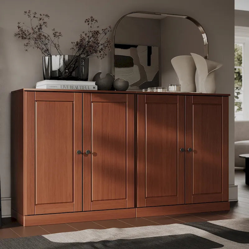 Ce buffet 100 % en bois massif est disponible avec des portes en verre ou en bois massif - 64 x 35,75 mm