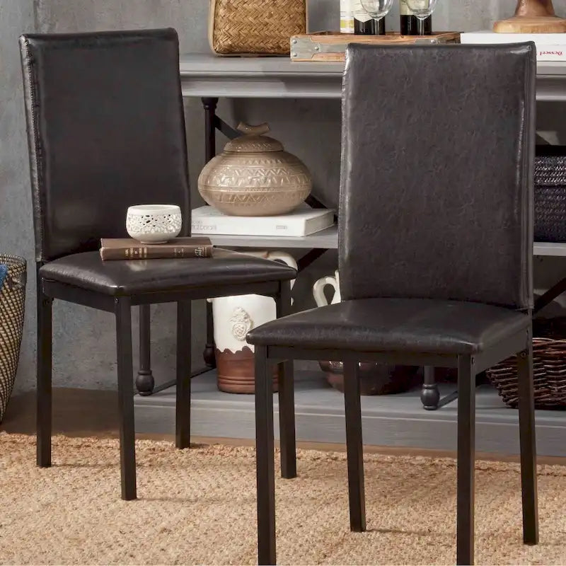 Chaises de salle à manger avec coussins métalliques (deux chaises par ensemble).