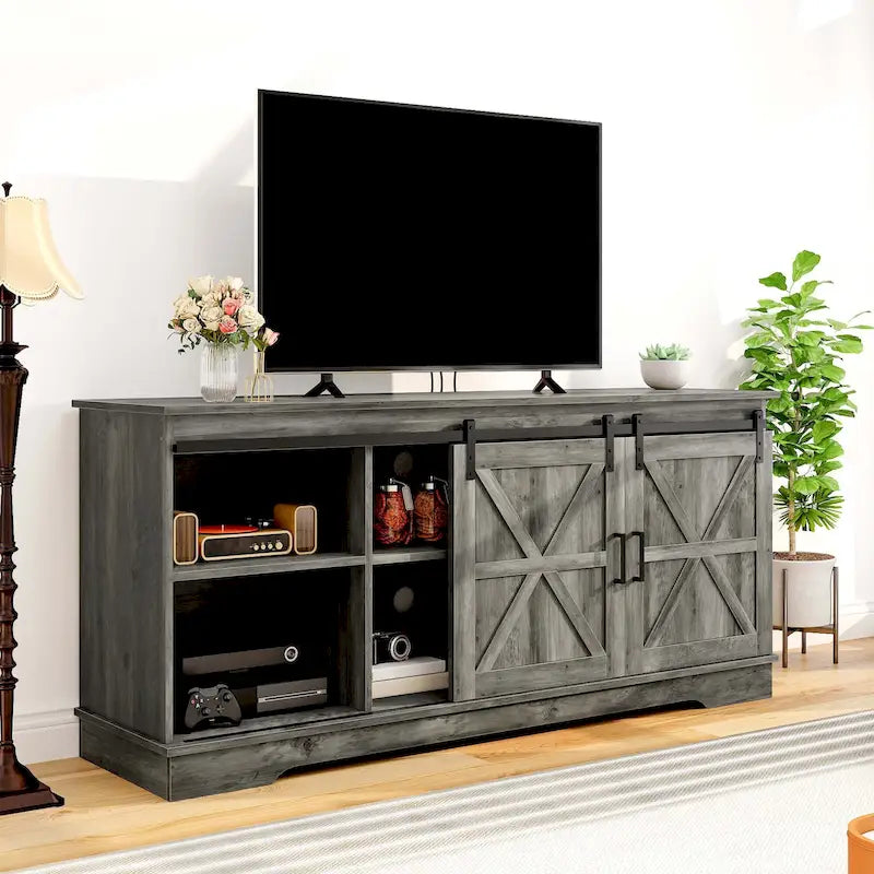 Meuble TV de style rustique avec porte de grange, console de contrôle média, centre de divertissement et meubles de rangement.